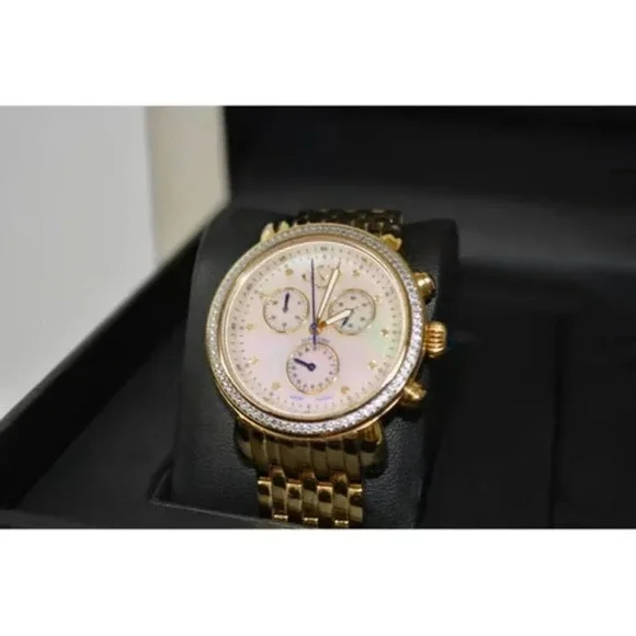 GV2 WATCH MARSALA  LIMTED EDITION LUXURY WATCH - Picture 2 of 5